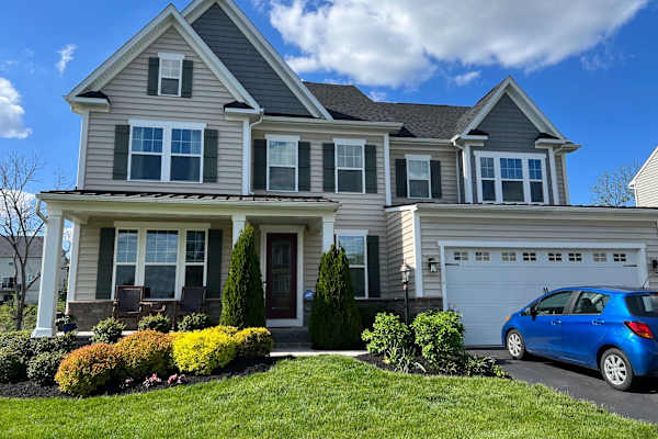 House sit in West Chester, PA, US