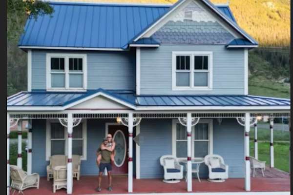 House sit in Silverton, CO, US