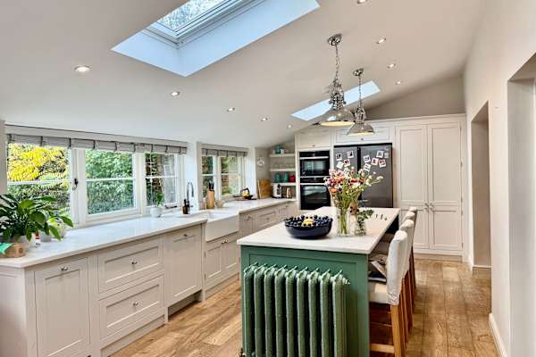House sit in Chalford, United Kingdom