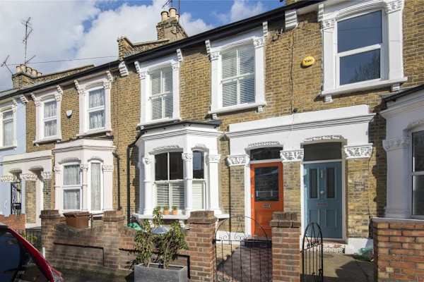 House sit in Hackney, United Kingdom