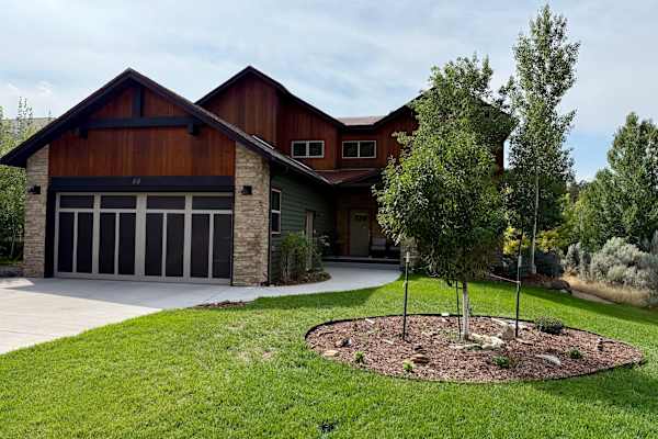 House sit in Glenwood Springs, CO, US
