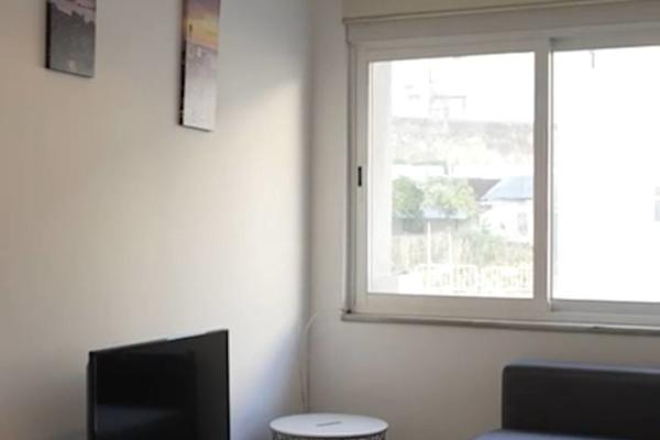 House sit in Lisbon, Portugal