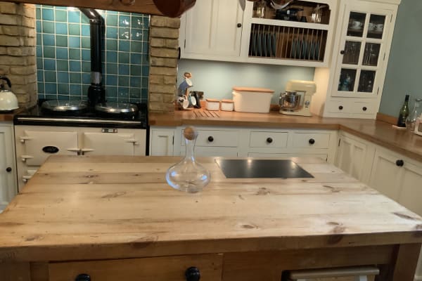 House sit in Sevenoaks, United Kingdom