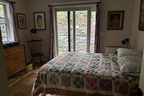 House sit in Callicoon, NY, US