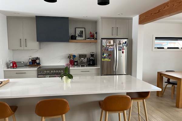 House sit in Canmore, AB, Canada