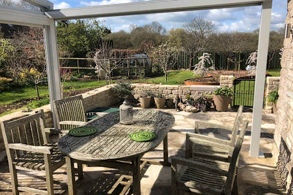House sit in Corfe Castle, United Kingdom