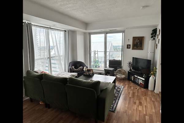House sit in Scarborough, ON, Canada