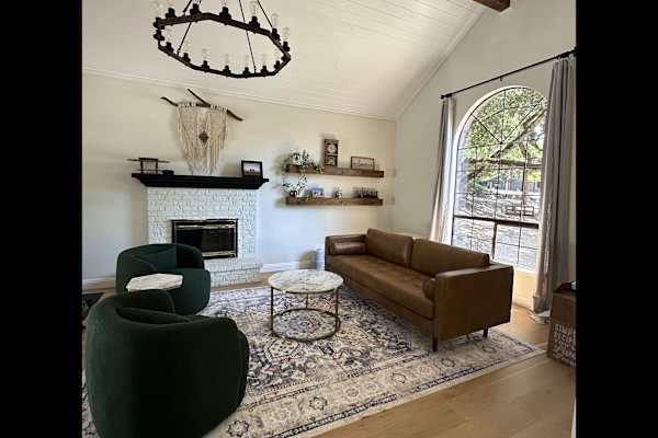 House sit in Santa Rosa, CA, US
