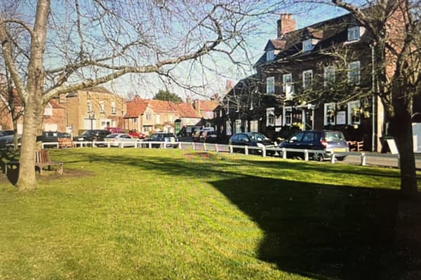 House sit in Denham, United Kingdom