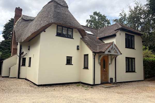 House sit in Reading, United Kingdom