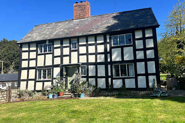House sit in Hereford, United Kingdom