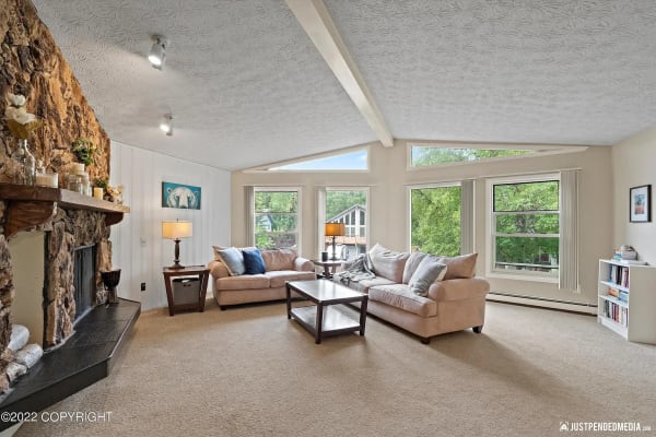 House sit in Anchorage, AK, US