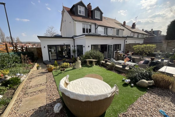 House sit in Sheffield, United Kingdom