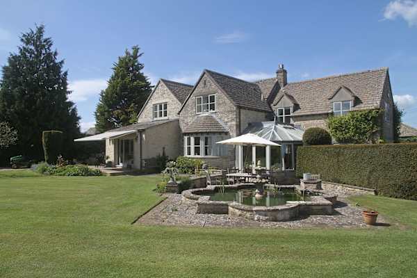 House sit in Chipping Sodbury, United Kingdom