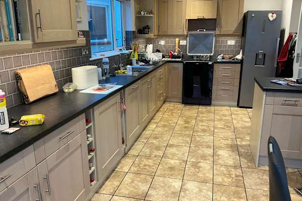 House sit in Wimborne Minster, United Kingdom