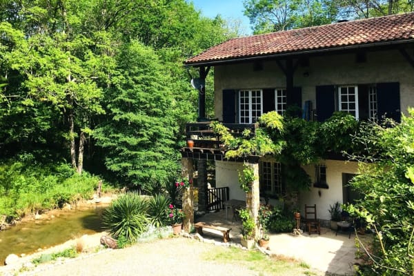 House sit in Puivert, France