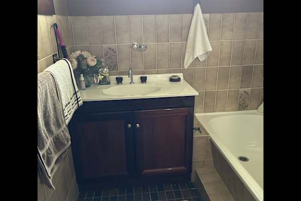 House sit in Orange, NSW, Australia