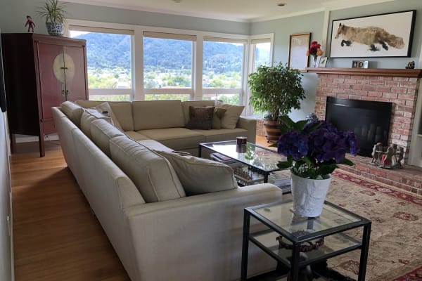 House sit in Larkspur, CA, US