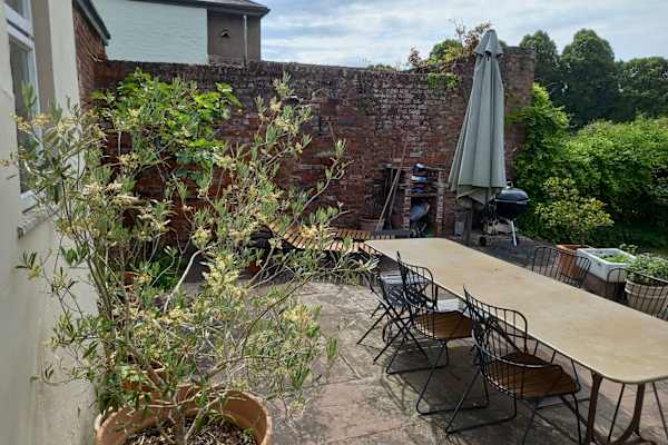 House sit in Monmouth, United Kingdom