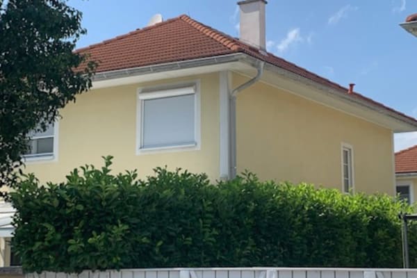 House sit in Vienna, Austria