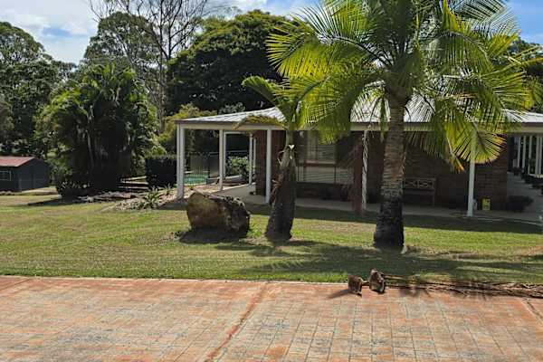 House sit in Wamuran, QLD, Australia