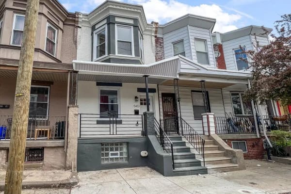 House sit in Philadelphia, PA, US