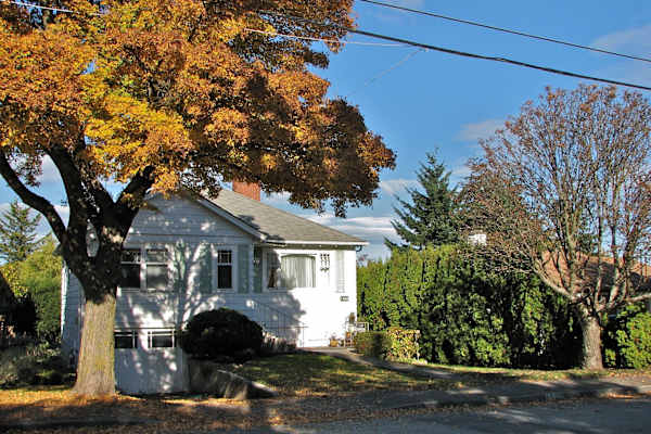 House sit in Victoria, BC, Canada