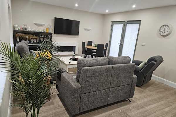 House sit in Adare, Ireland