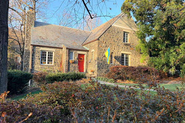 House sit in Arlington, VA, US