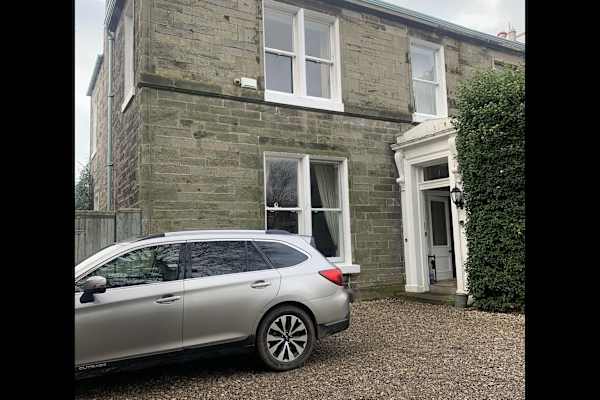 House sit in Edinburgh, United Kingdom