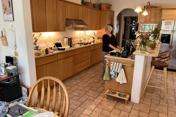 House sit in Los Alamos, NM, US