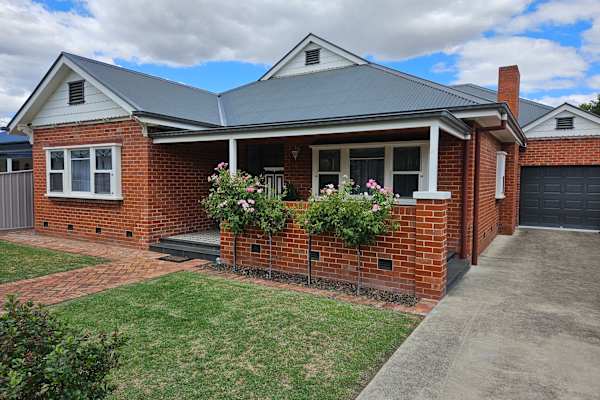 House sit in Albury, NSW, Australia