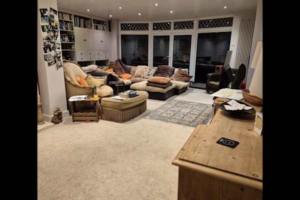 House sit in Totteridge, United Kingdom
