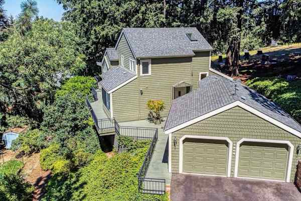 House sit in Eugene, OR, US