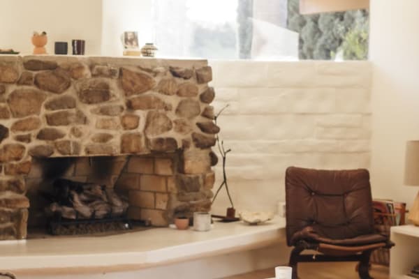 House sit in Los Angeles, CA, US