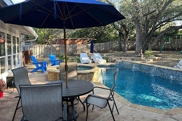House sit in Lakeway, TX, US