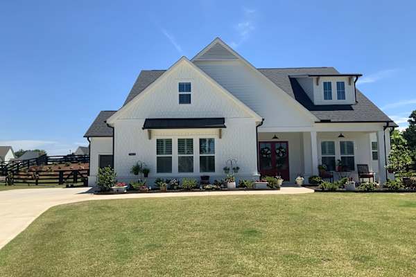 House sit in Dawsonville, GA, US