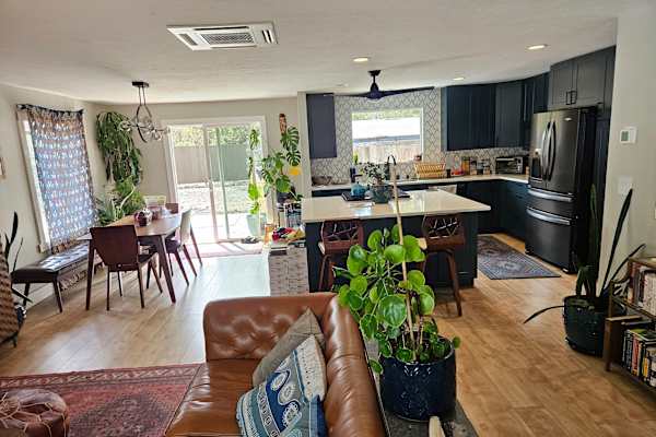 House sit in Tumalo, OR, US