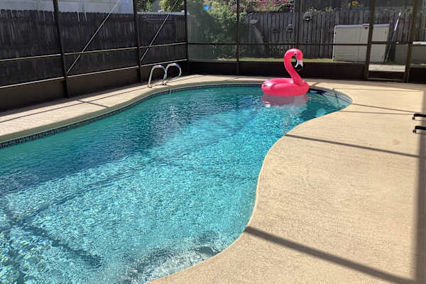 House sit in Titusville, FL, US
