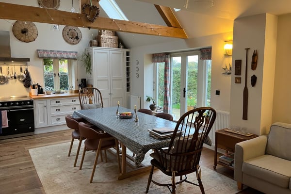 House sit in Ashton Keynes, United Kingdom