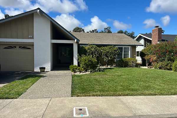 House sit in Santa Rosa, CA, US