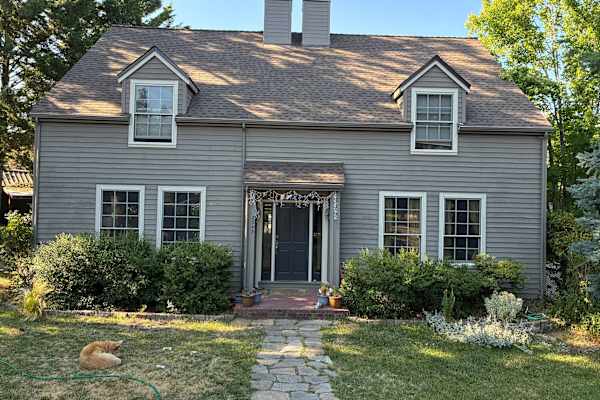 House sit in Ashland, OR, US