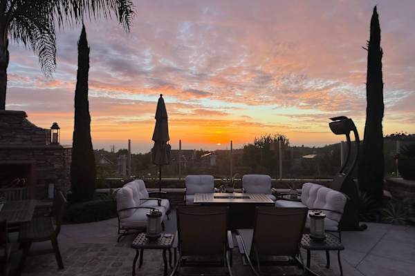 House sit in San Clemente, CA, US