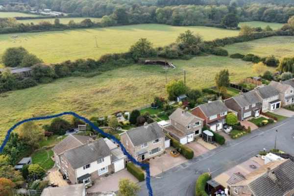 House sit in Bourne, United Kingdom