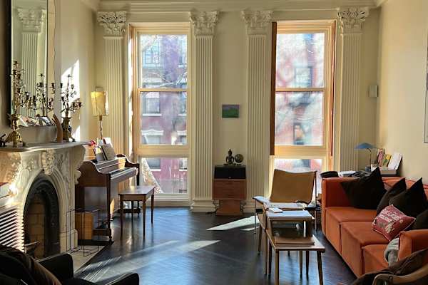 House sit in Brooklyn, NY, US