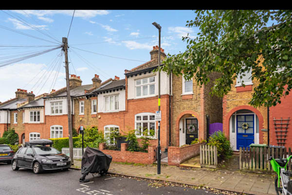 House sit in Streatham Hill, United Kingdom