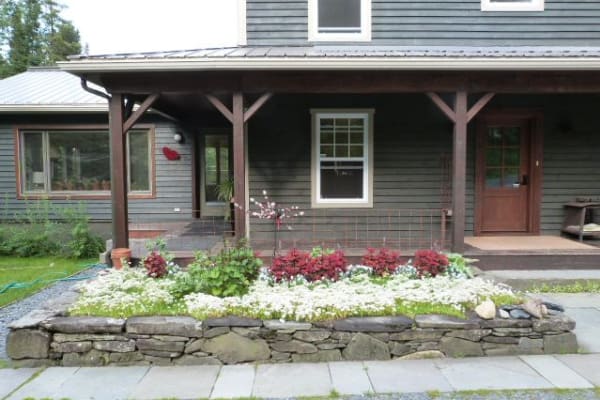 House sit in Magog, QC, Canada