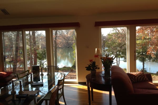 House sit in Annapolis, MD, US