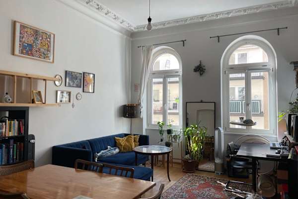 House sit in Vienna, Austria