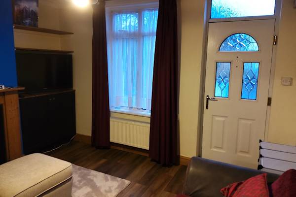 House sit in Haywards Heath, United Kingdom